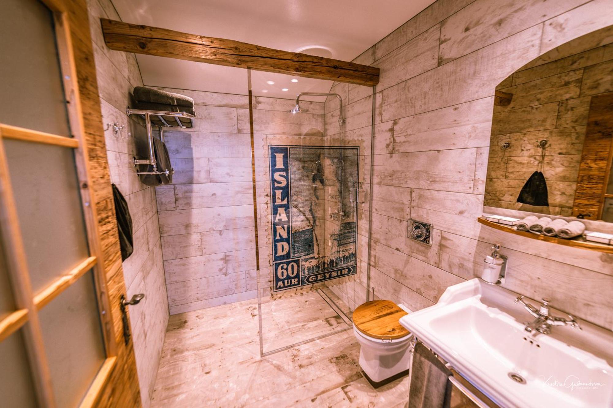 Torfhus Retreat Hotel Selfoss Room photo